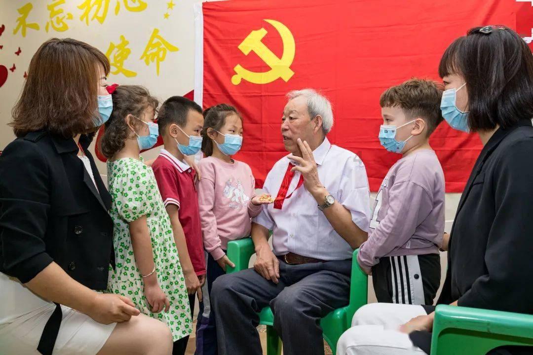 贵州黔西：托管班里度寒假